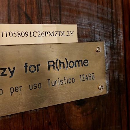 C R A Zy For Rhome ローマ エクステリア 写真